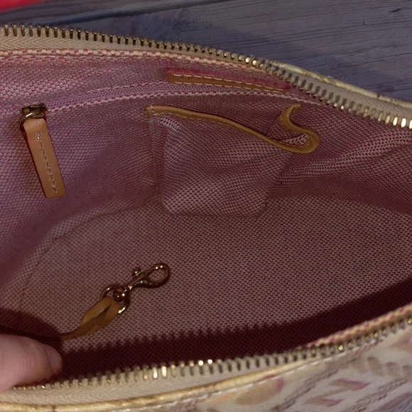 ❌️🚫 SOLD! Dooney & Bourke Vintage Coated Cotton Crossword Bucket Bag & Wallet - Picture 12 of 16